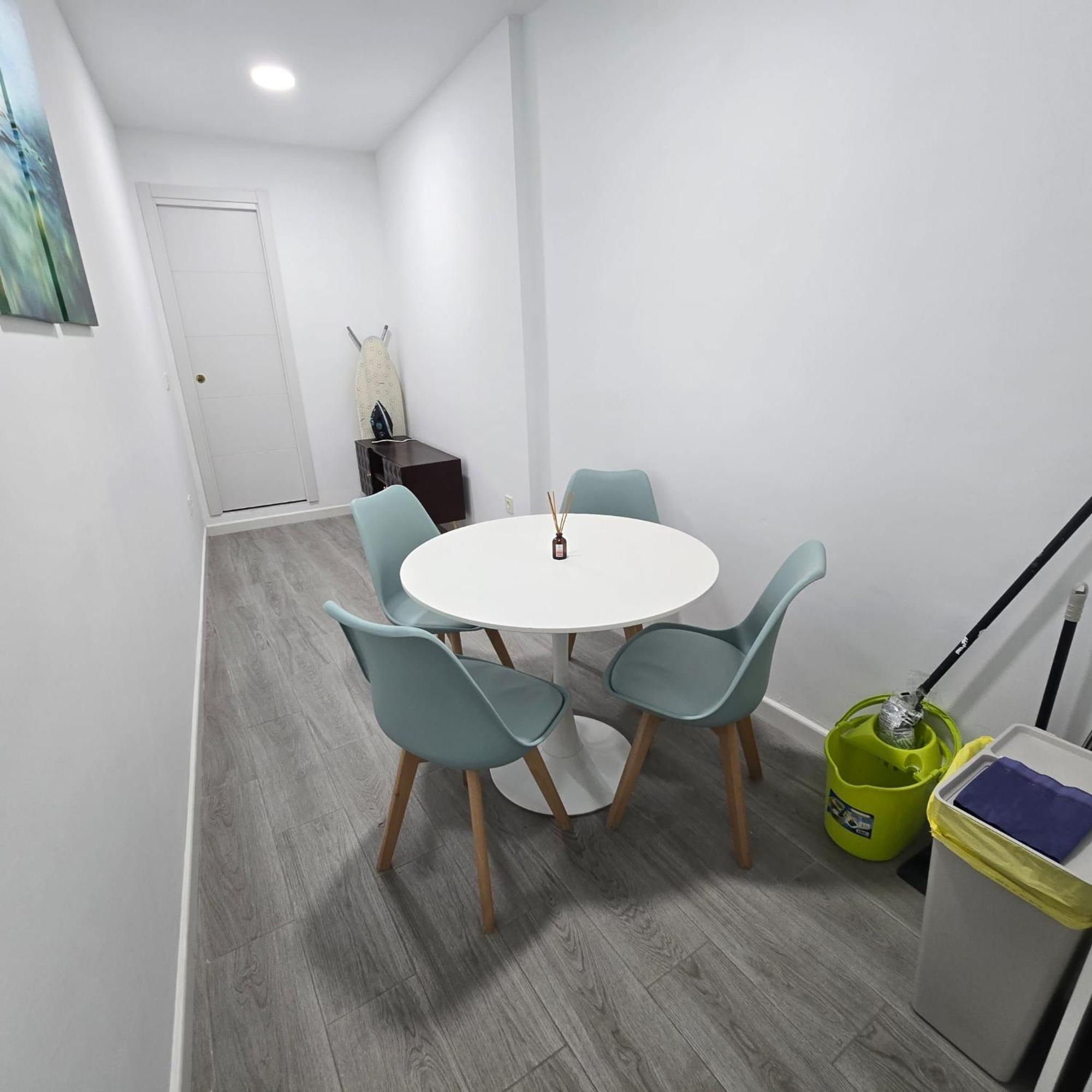 2 Rooms Con Terraza マラガ エクステリア 写真